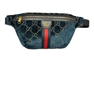 Gucci velvet belt bag